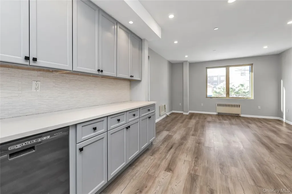 6123 165th Street Fresh Meadows NY 11365