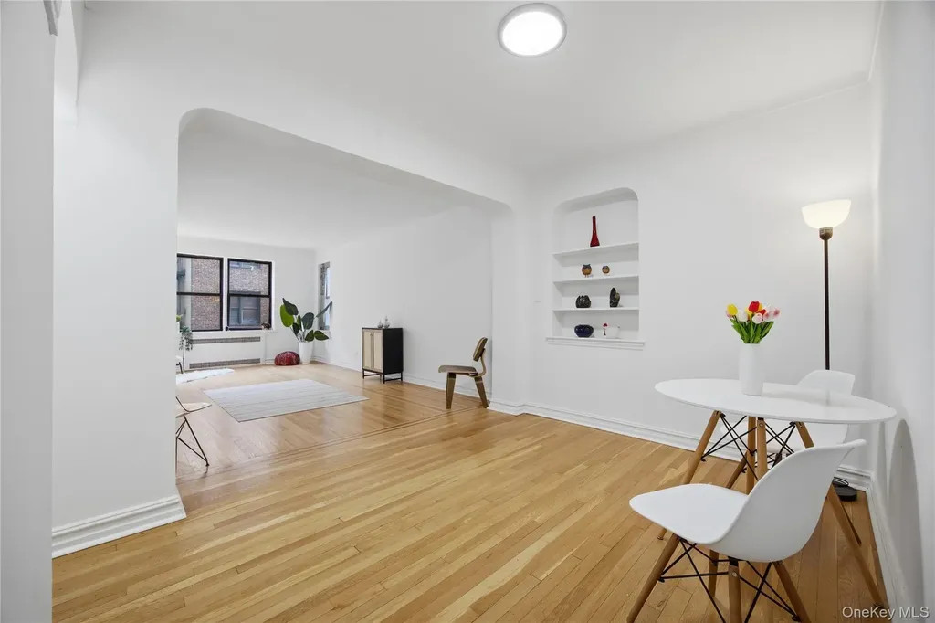 35-35 75th Street Jackson Heights NY 11372