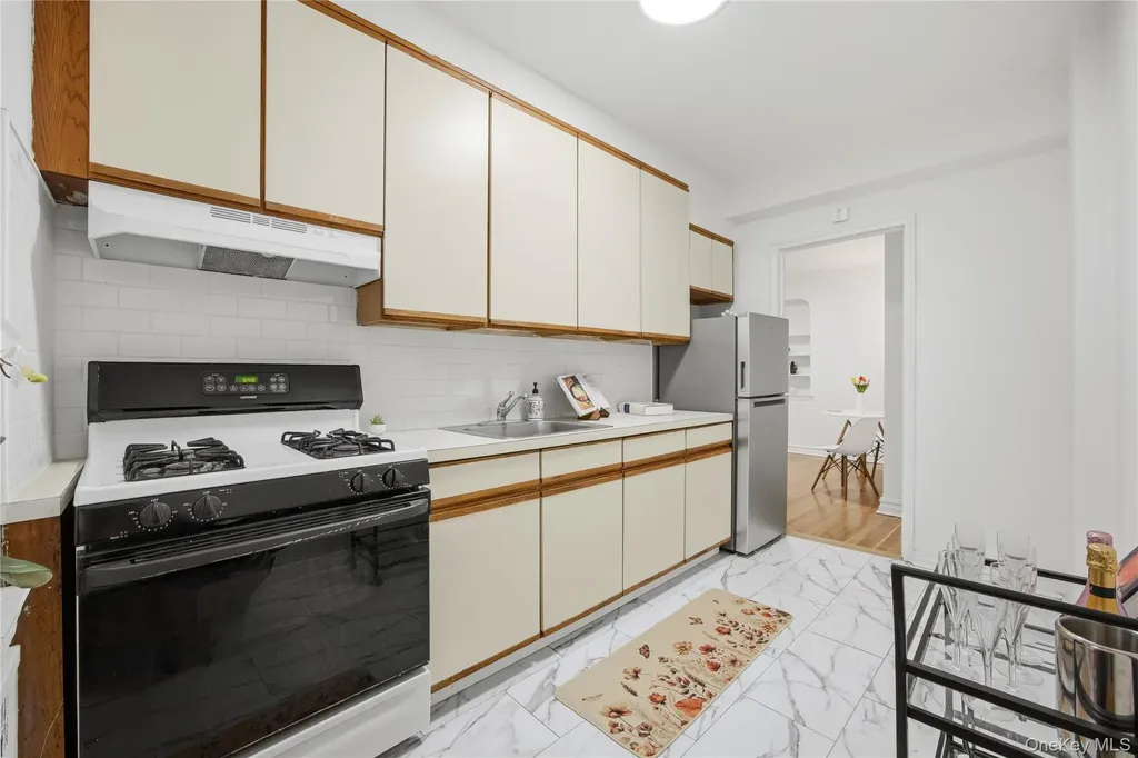 35-35 75th Street Jackson Heights NY 11372