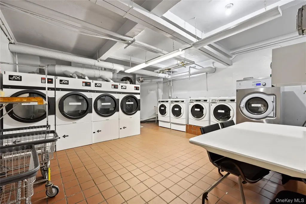 35-35 75th Street Jackson Heights NY 11372