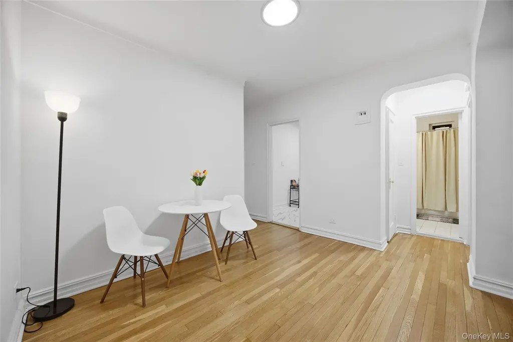 35-35 75th Street Jackson Heights NY 11372