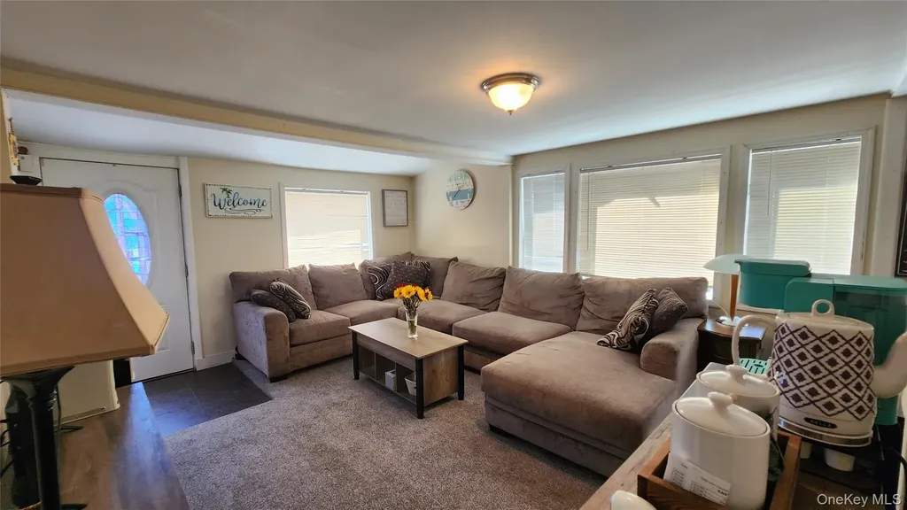 193 Commack Road Mastic Beach NY 11951