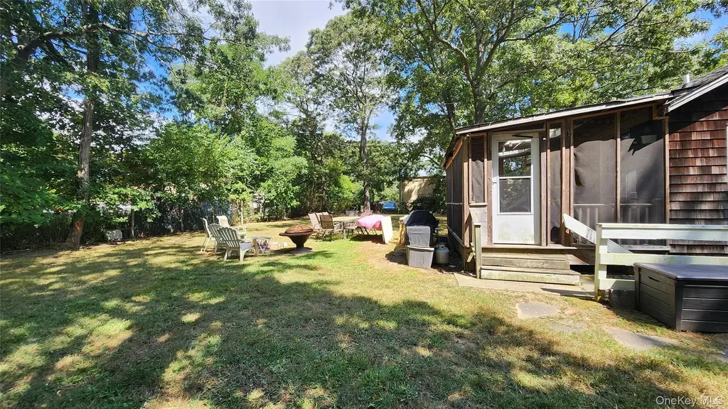 193 Commack Road Mastic Beach NY 11951