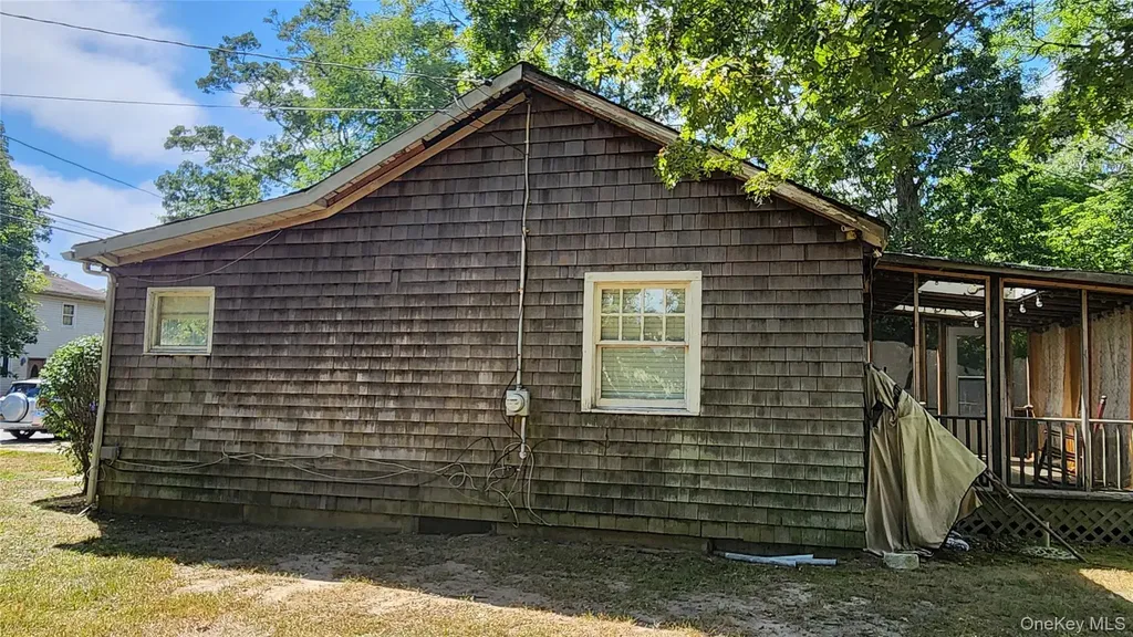 193 Commack Road Mastic Beach NY 11951