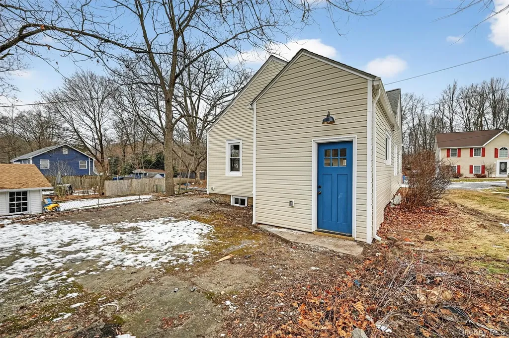 60 W Jeanibo Road Monroe NY 10950