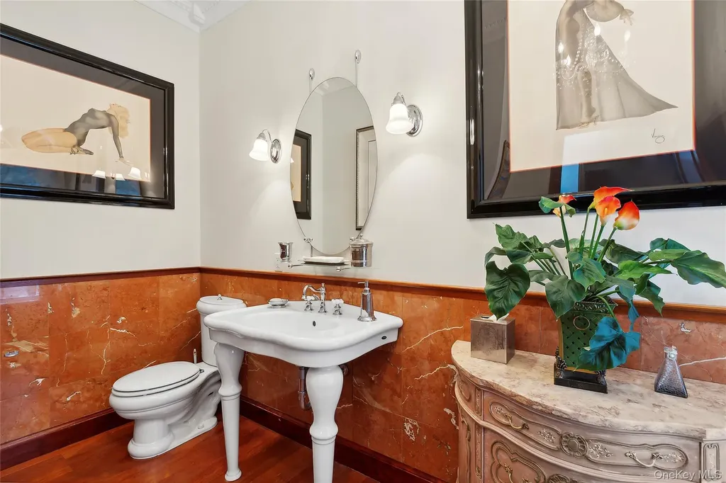 1 Terrys Trail East Hampton NY 11937