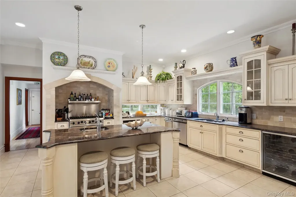 1 Terrys Trail East Hampton NY 11937