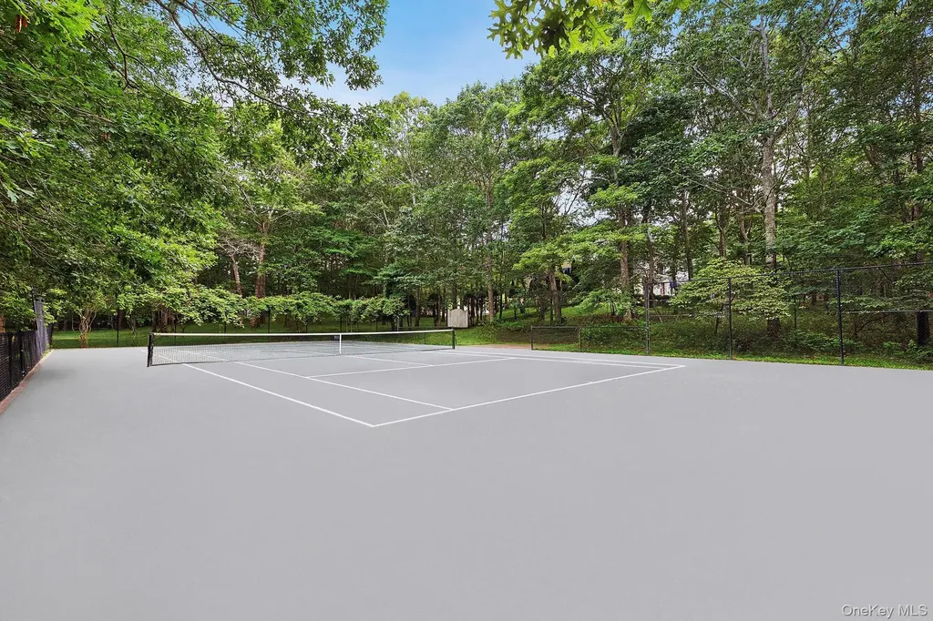 1 Terrys Trail East Hampton NY 11937