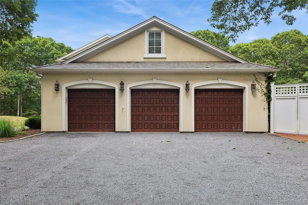 1 Terrys Trail East Hampton NY 11937