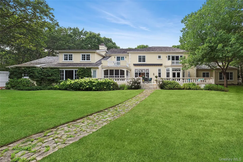 1 Terrys Trail East Hampton NY 11937