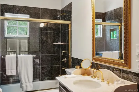 1 Terrys Trail East Hampton NY 11937