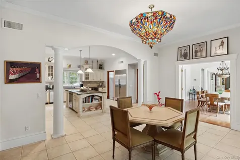 1 Terrys Trail East Hampton NY 11937
