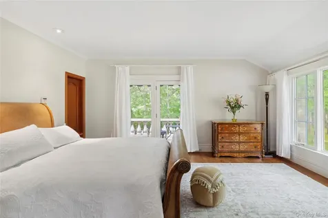 1 Terrys Trail East Hampton NY 11937