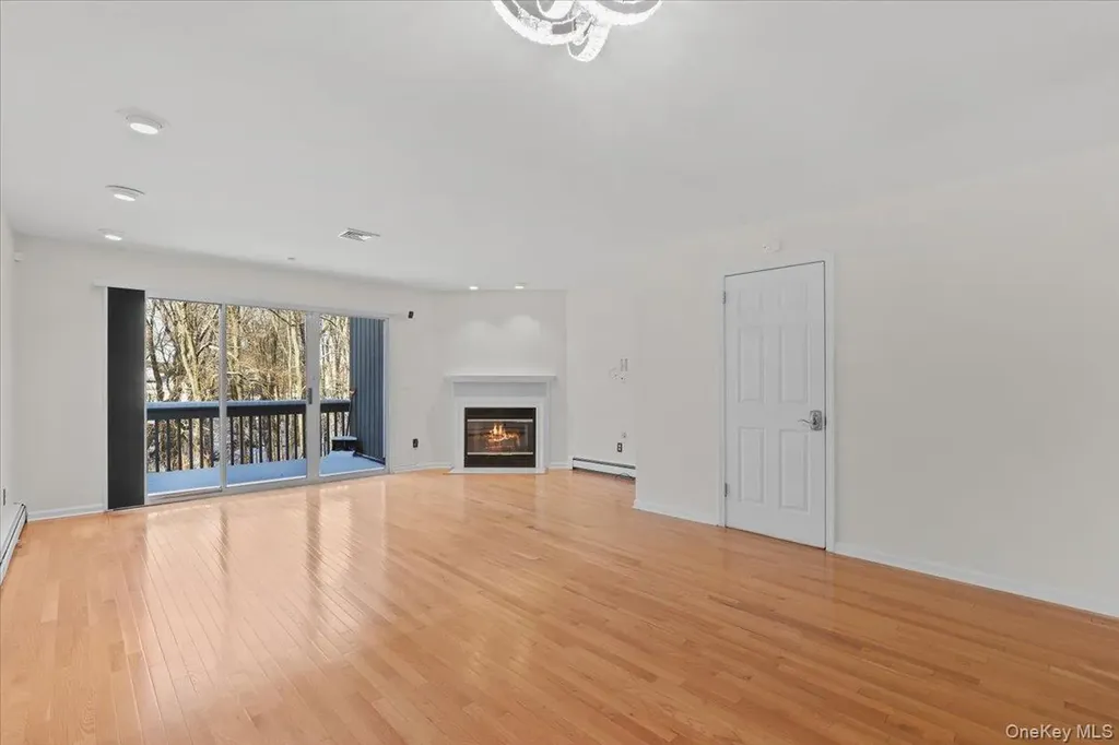 51 Hemlock Circle Peekskill NY 10566