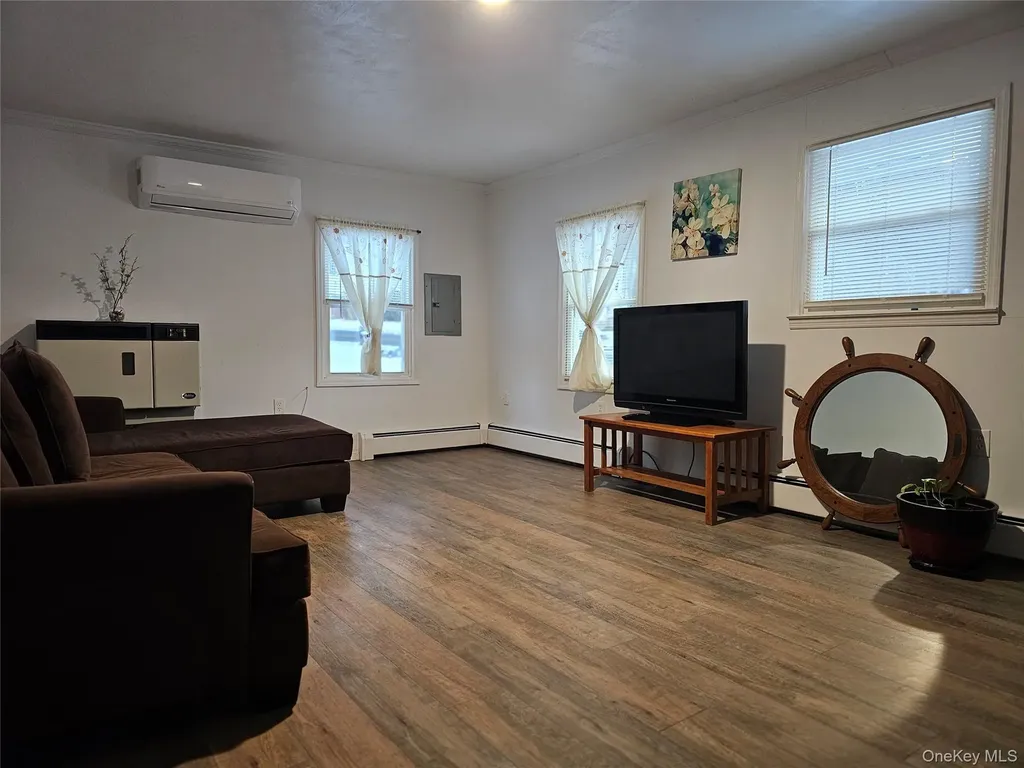 1110 Route 211 W Middletown NY 10940