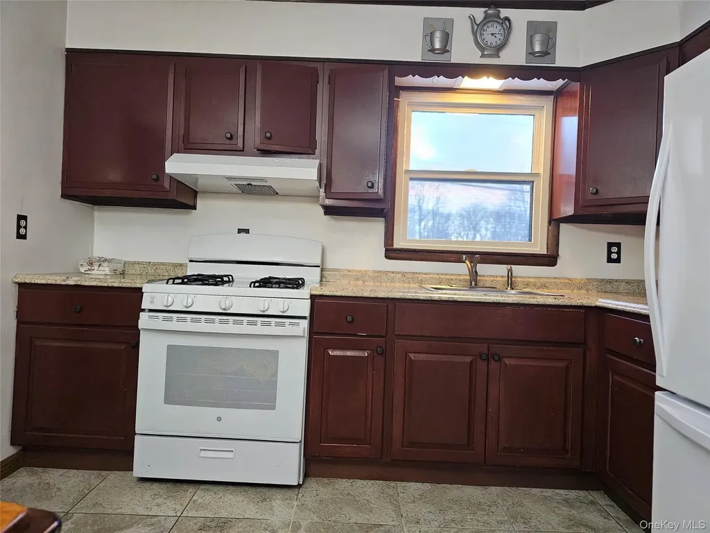 1110 Route 211 W Middletown NY 10940