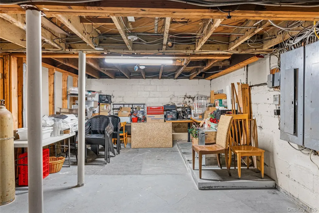 825 Route 25a Miller Place NY 11764
