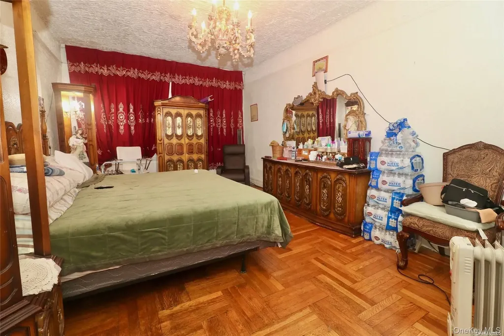 941 Jerome Avenue Bronx NY 10452