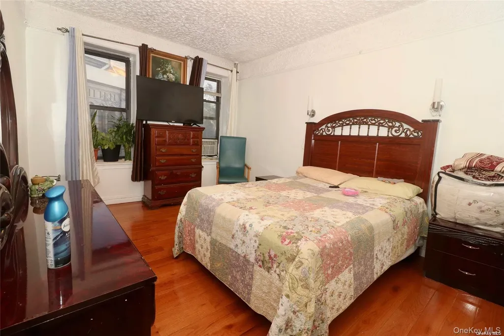 941 Jerome Avenue Bronx NY 10452