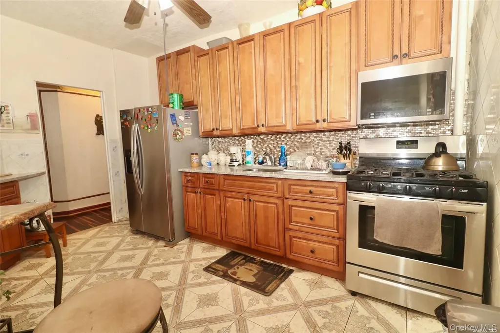 941 Jerome Avenue Bronx NY 10452