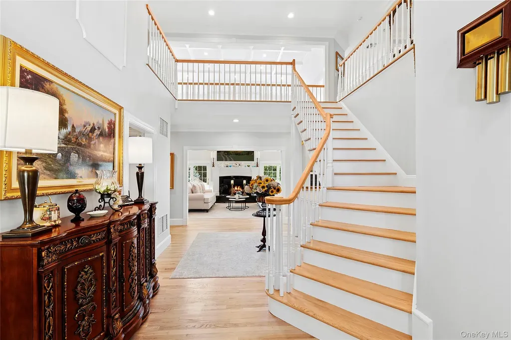 2 N Harbor Down Miller Place NY 11764