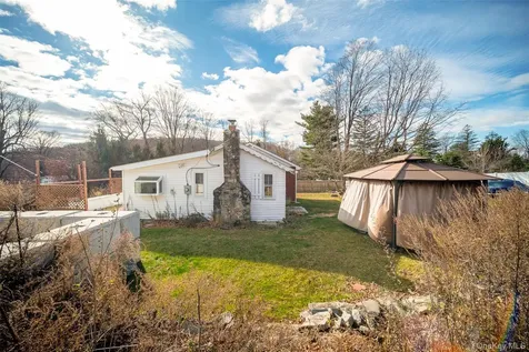 17 Baldwin Road Carmel NY 10512