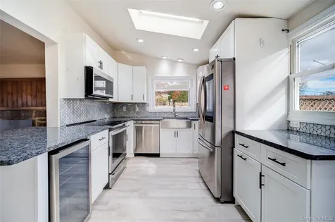 17 Baldwin Road Carmel NY 10512