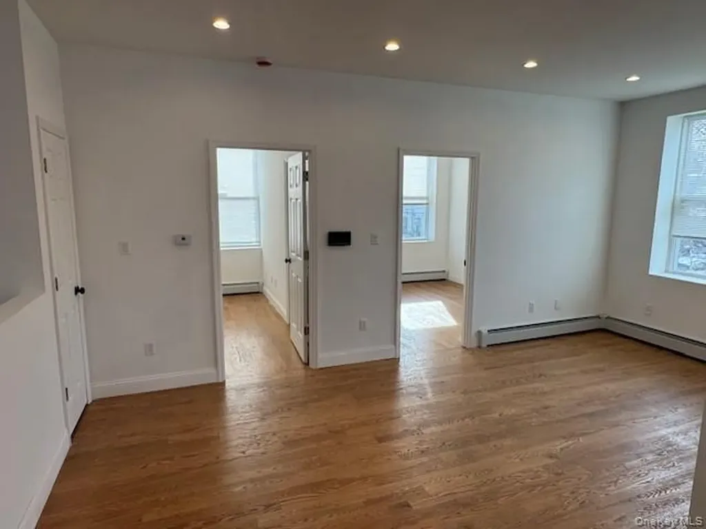 101-01 35th Avenue Corona NY 11368