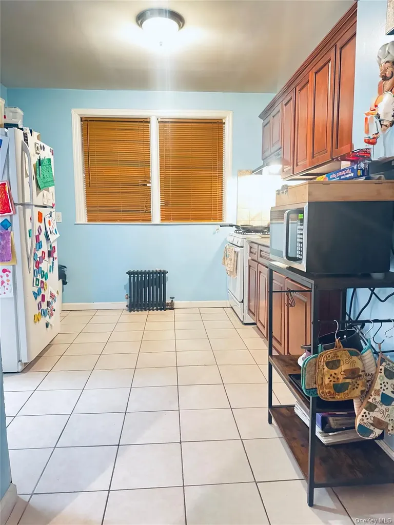 86-29 90th Street Woodhaven NY 11421