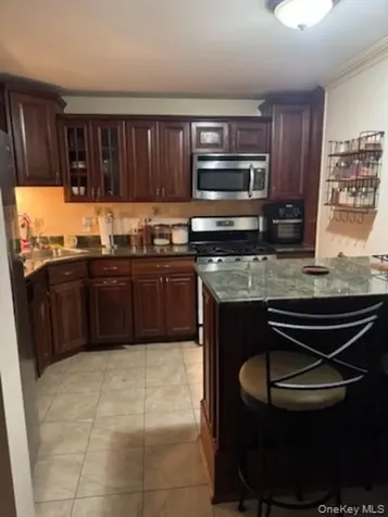 23 Nottingham Circle Peekskill NY 10566