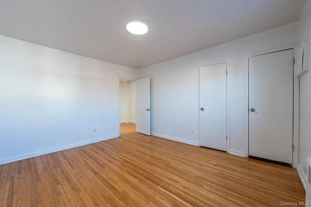 1913 Barnes Avenue Bronx NY 10462