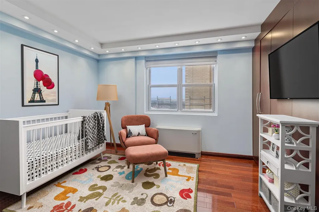110-11 Queens Boulevard Forest Hills NY 11375