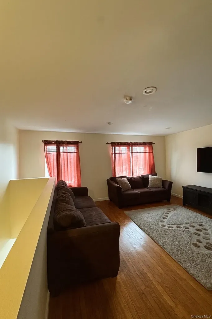 472 Sutter Avenue Brooklyn NY 11207