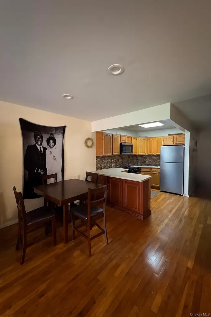472 Sutter Avenue Brooklyn NY 11207