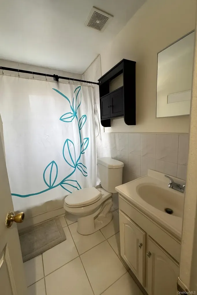 472 Sutter Avenue Brooklyn NY 11207