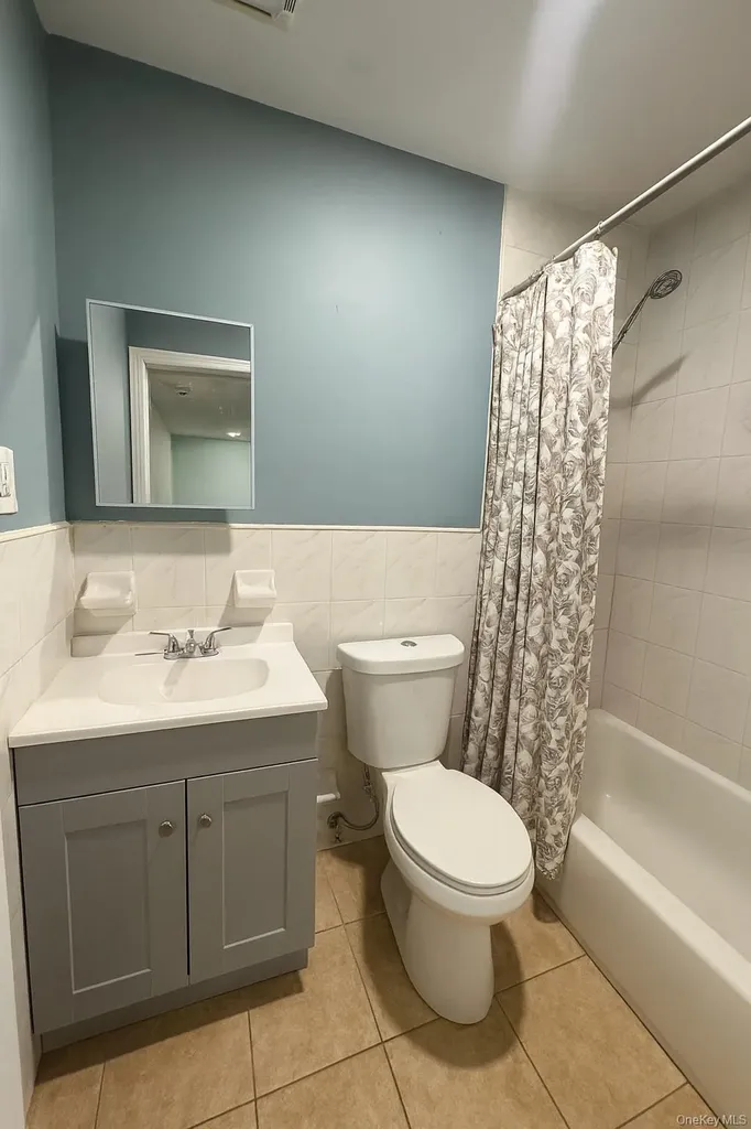 472 Sutter Avenue Brooklyn NY 11207