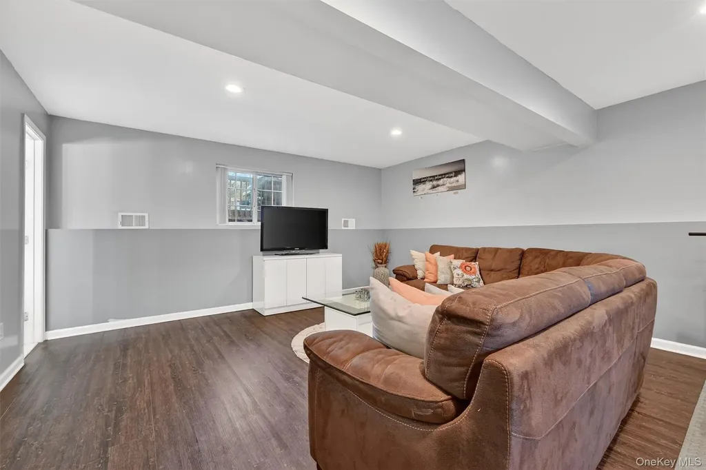 6 Vista Drive Chester NY 10918