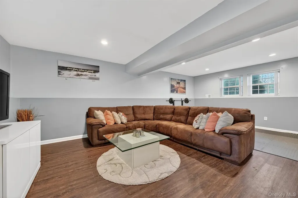 6 Vista Drive Chester NY 10918