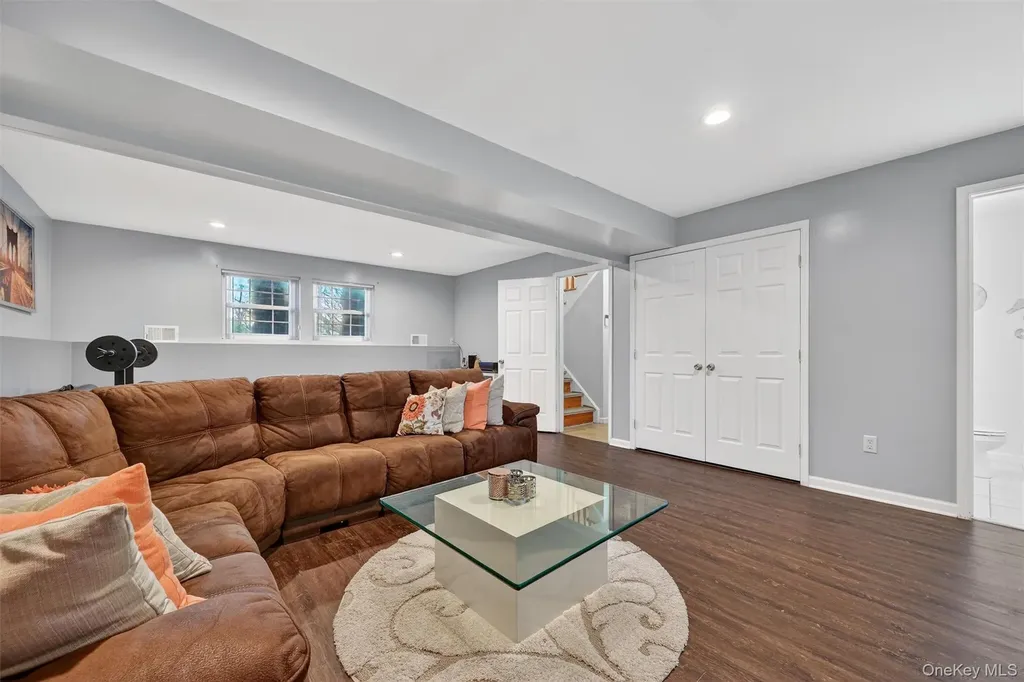 6 Vista Drive Chester NY 10918