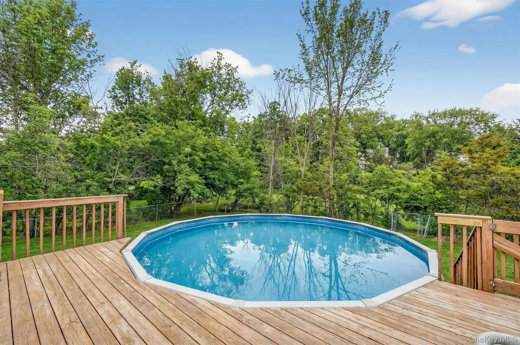 6 Vista Drive Chester NY 10918