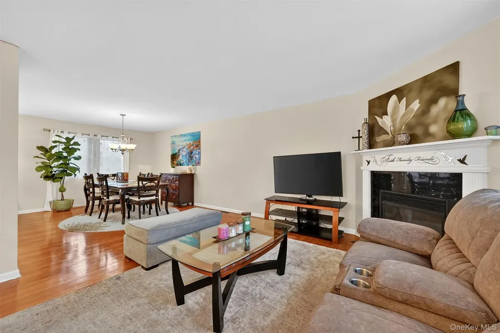 6 Vista Drive Chester NY 10918