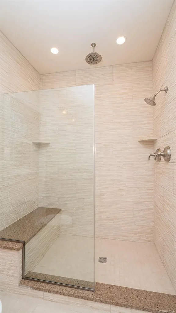 43 Malloy Road Wallkill NY 12589