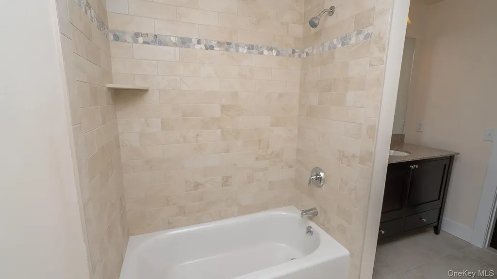 43 Malloy Road Wallkill NY 12589