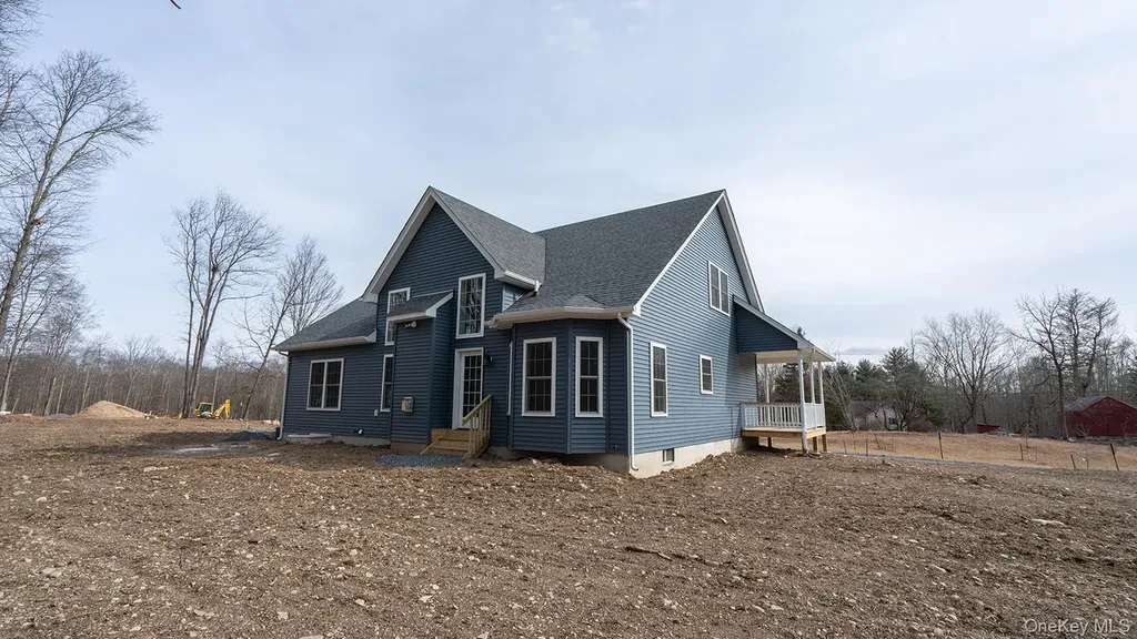 43 Malloy Road Wallkill NY 12589