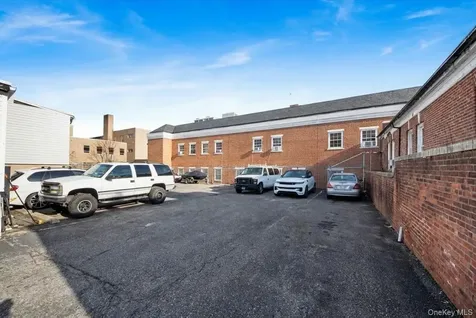 11 N 6th Avenue Mount Vernon NY 10550
