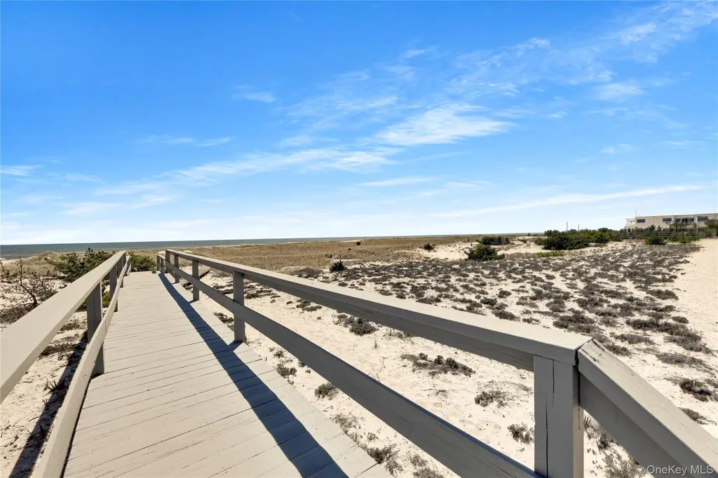279 Dune Road Westhampton Beach NY 11978