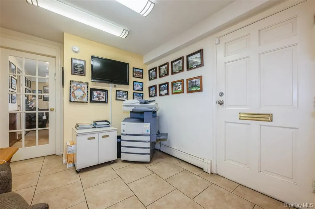 128 Merrick Avenue Merrick NY 11566