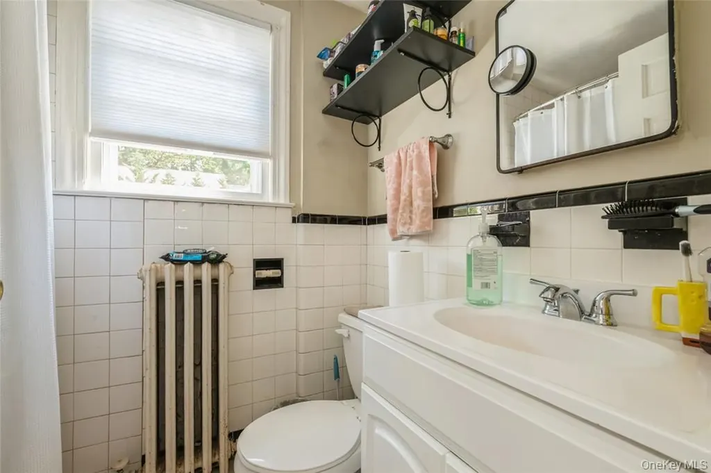 128 Merrick Avenue Merrick NY 11566