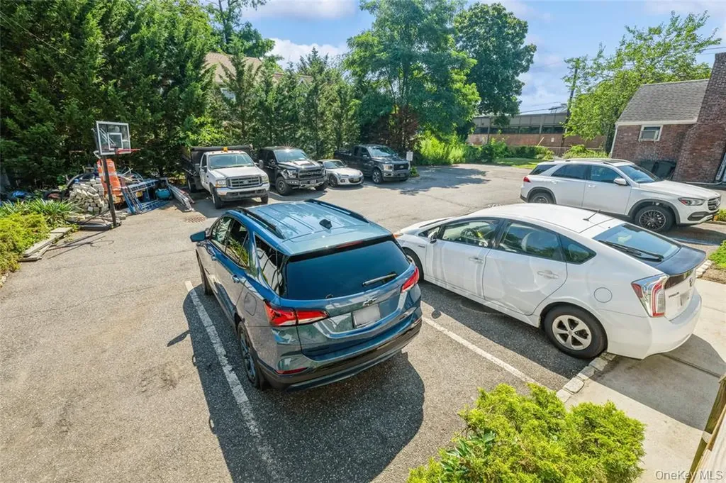 128 Merrick Avenue Merrick NY 11566