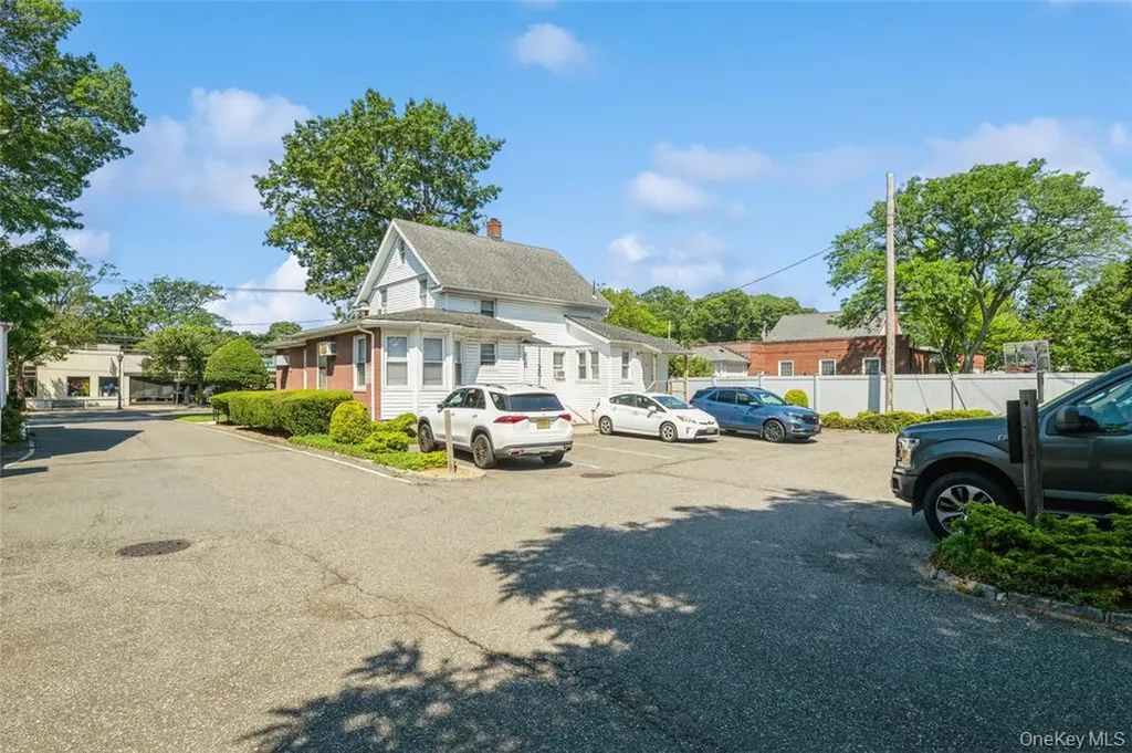 128 Merrick Avenue Merrick NY 11566